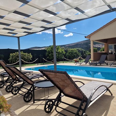 Holiday Home Near Trogir Kaštel Štafilić Exterior foto